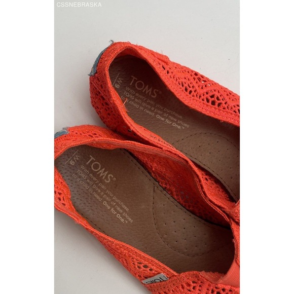 TOMS Shoes Womens Slip On Orange Coral Alpargata Crochet Lace - Size W9 - Picture 5 of 8